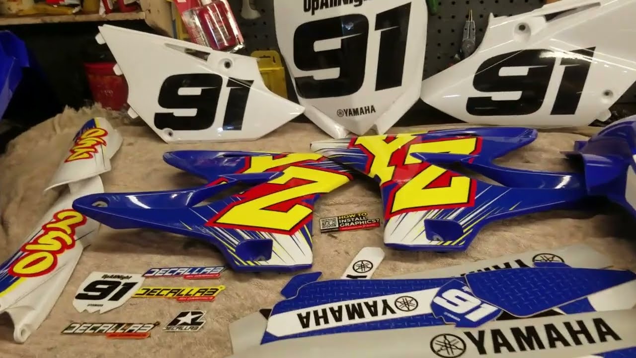 1:11 Graphic kits, Number Plates & Plastic. And how to install graphics on our motocross dirt bikes