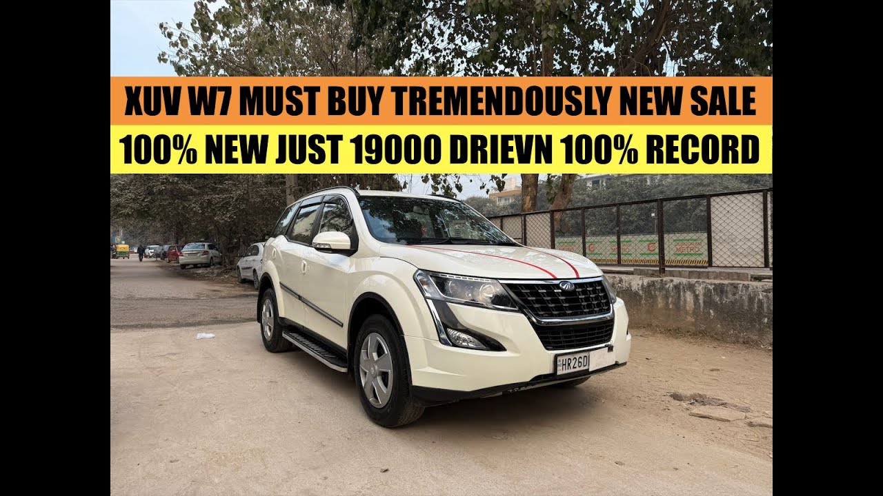 EXTRAORDINARY 2019 END JUST 19000 KMS, SUPREME SHOWROOM QUALITY XUV 500 W7, AUTO, SUPER LOW COST
