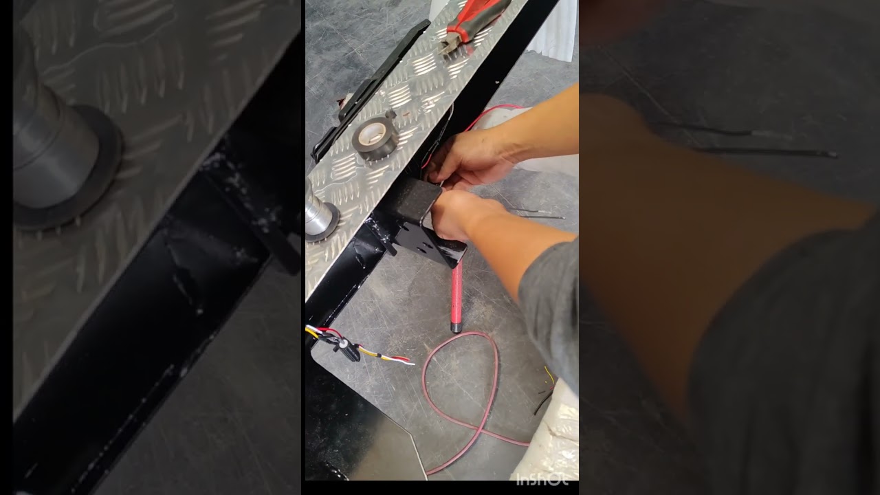 Thorburns Troopy Rear Bar Wiring