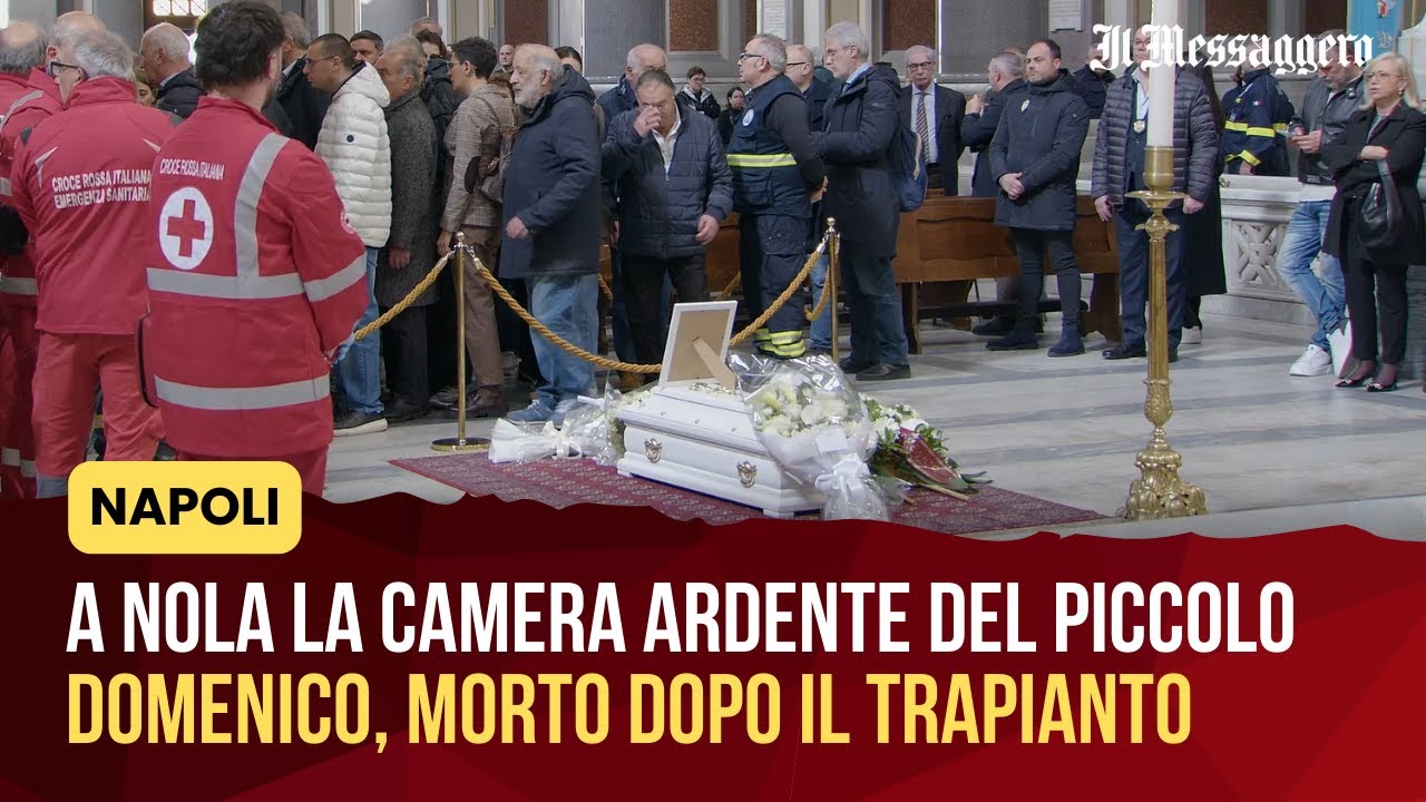 Domenico Caliendo morto dopo il trapianto, folla e applausi alla camera ardente a Nola