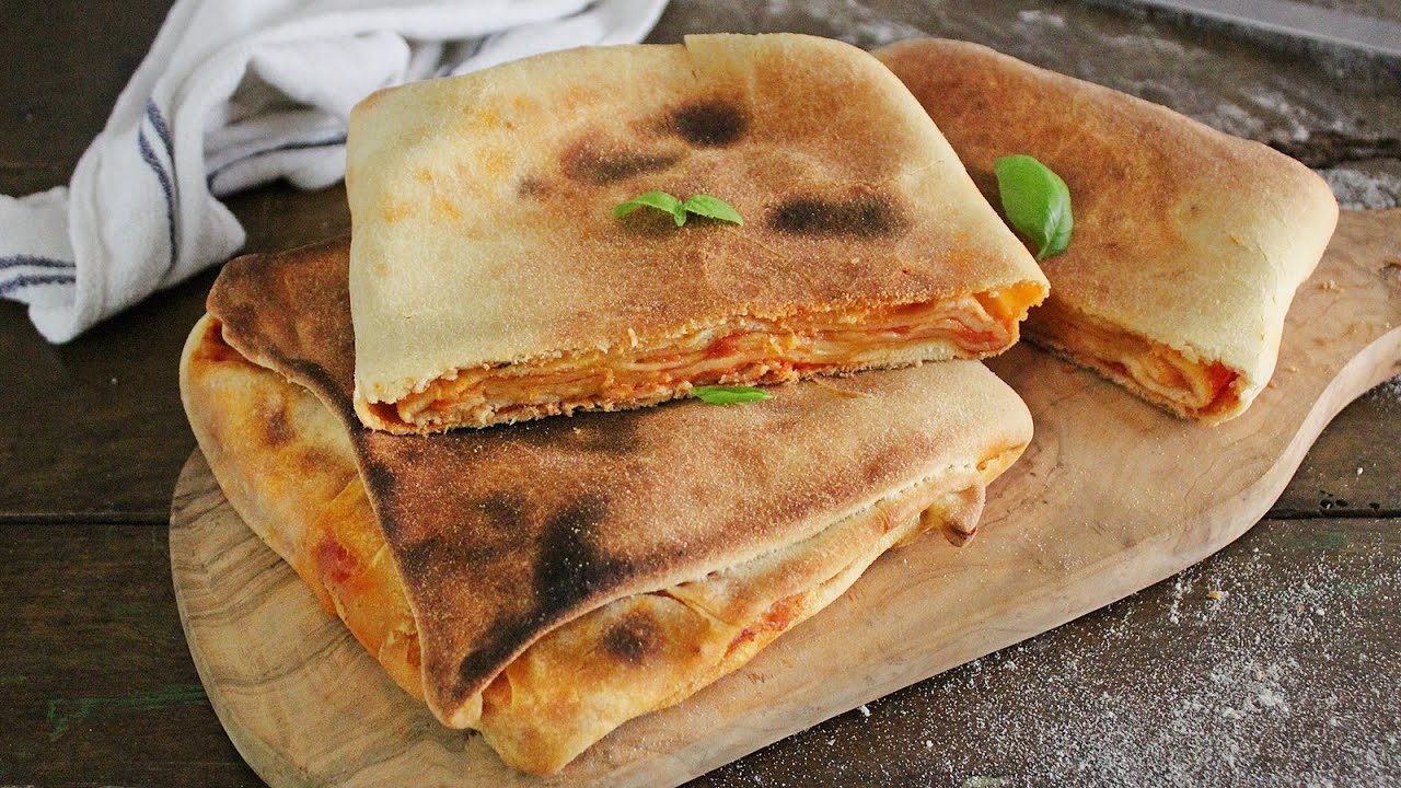 SCACCE RAGUSANE,  il rustico siciliano che conquista al primo morso- La cucina di Rita