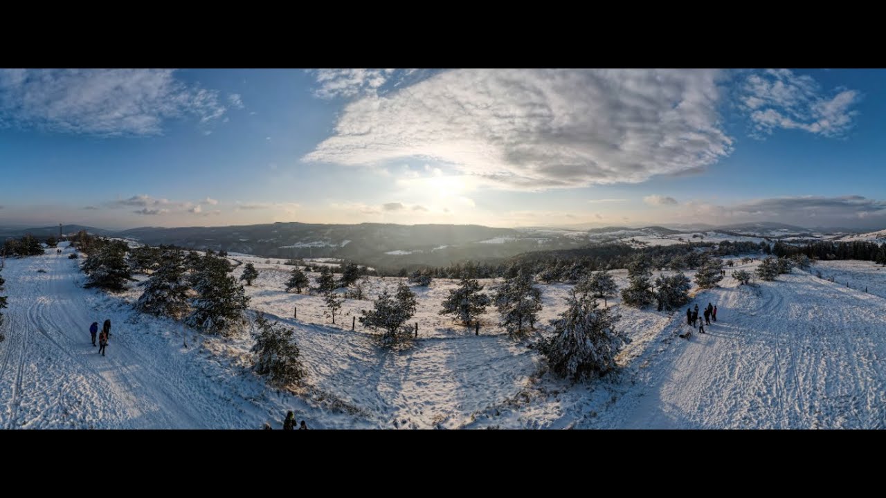 Budin&aacute; sneh 2021 4K