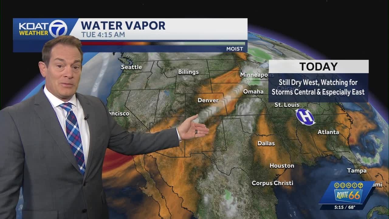 Higher storm chances move in today with dry lightning and severe weather concerns