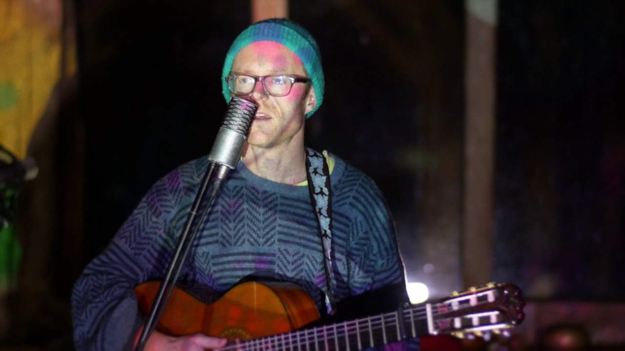 Cocos Lovers - 'The Land Where No One Dies' - Cider Barn Sessions