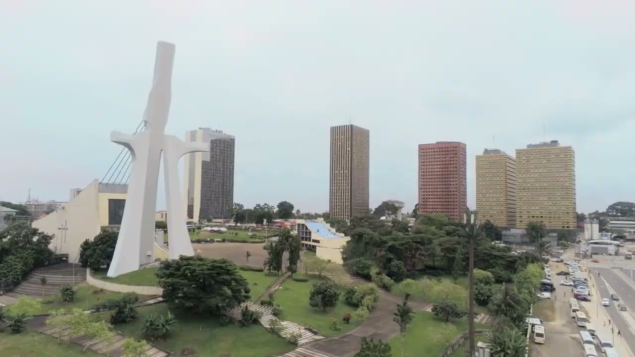 Kapegik feat. L'Etudiant - Abidjan est joli