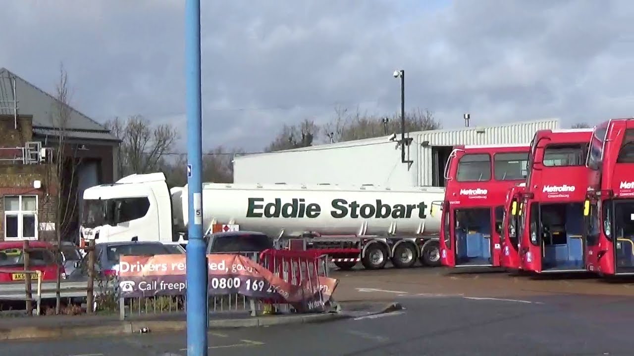 London Buses 2020-Potters Bar Garage & High Street inc Eddie Stobart Lorry