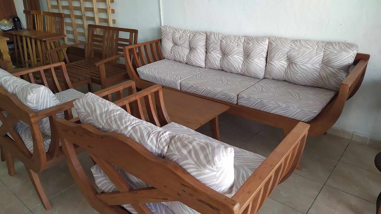 Casa Arte Madeira Móveis Rústicos em Gravatá , contato 81 99624-7975 Mônica 