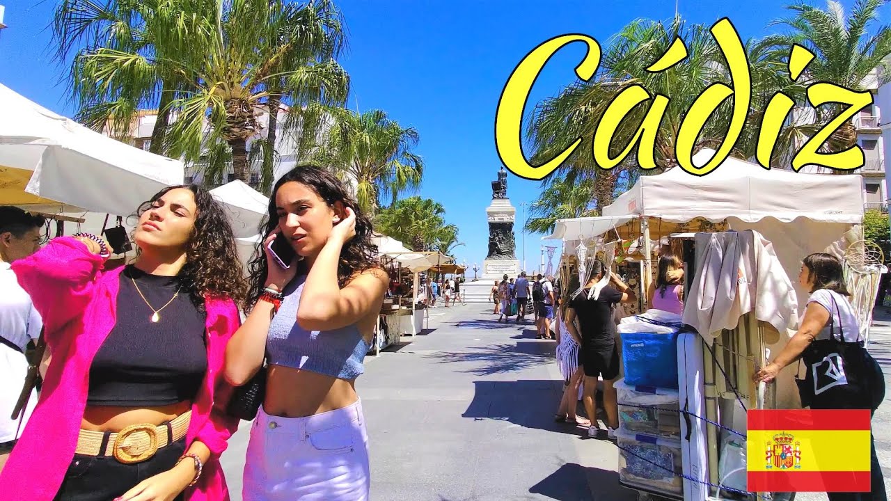 Beautiful C&aacute;DIZ Old Town Walking Tour [Spain 4K HD] Summer City Walks
