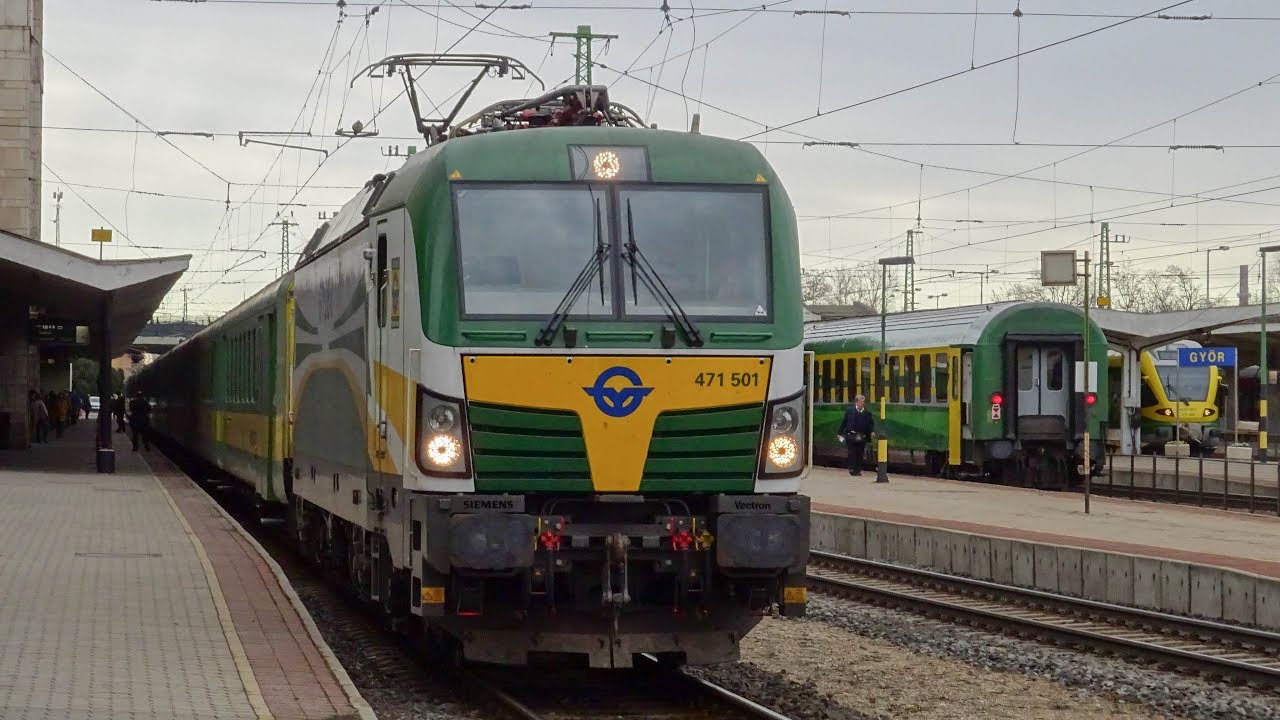 GYSEV 471 501 indul 12 kocsis különvonattal Győrből