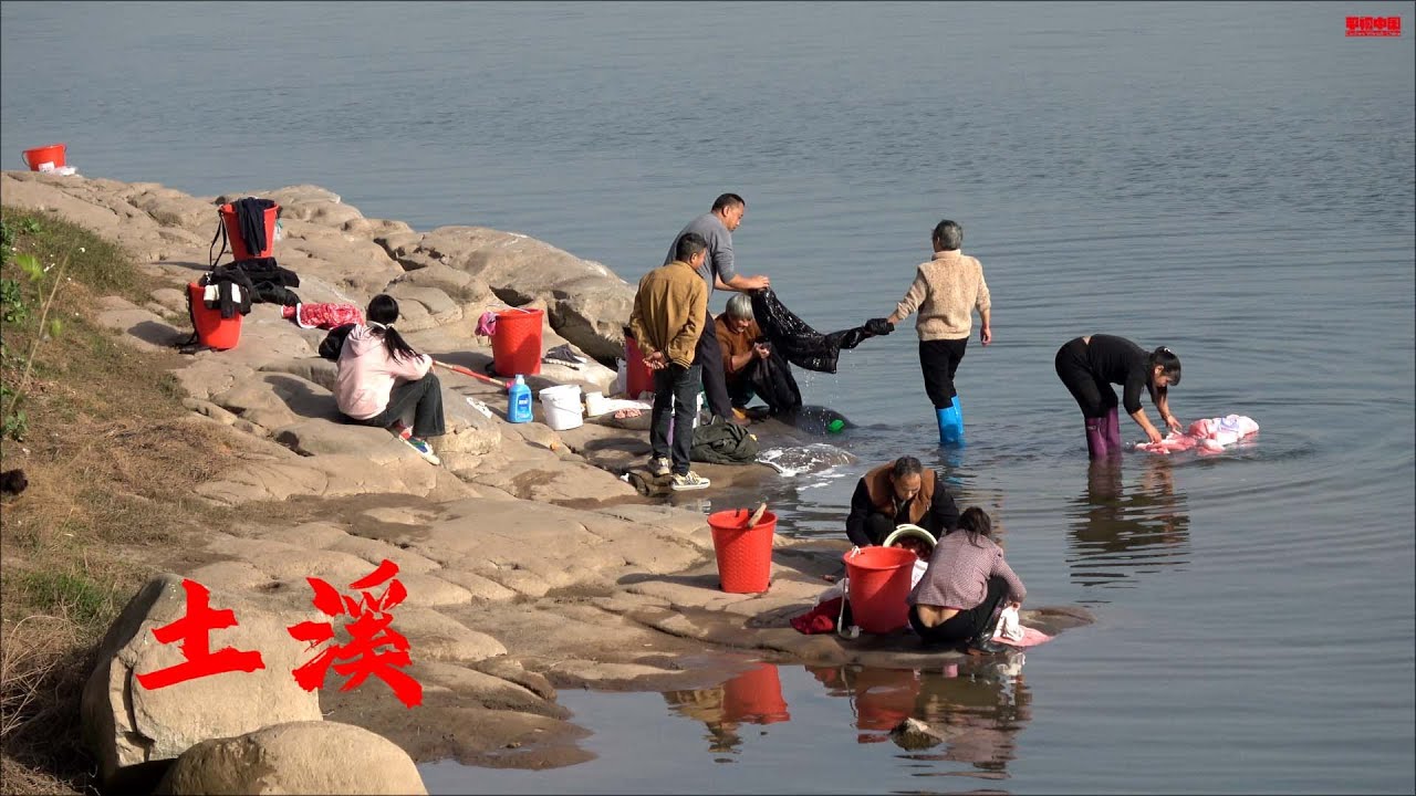 渠县土溪老街：暖阳、炊烟与江声，The warm winter sun，Tuxi Town, Qu County, Sichuan Province
