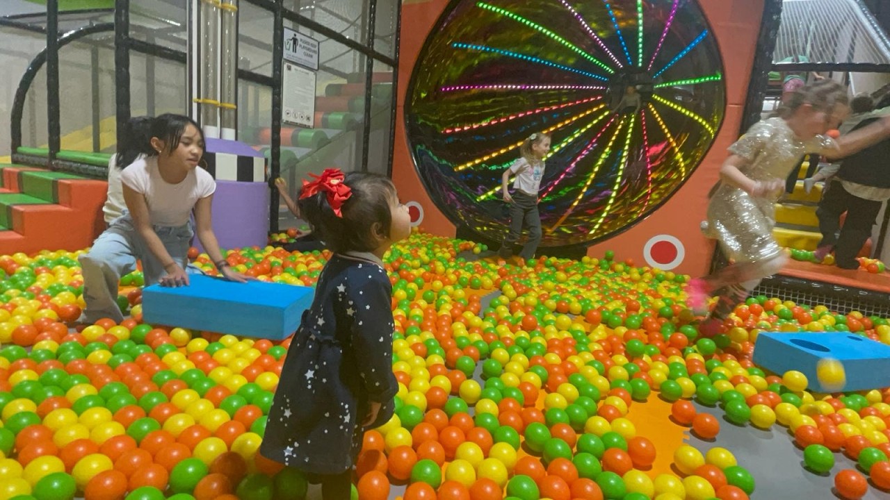 Babysnows attended 5th birthday of Gideon @TheBigBox SE