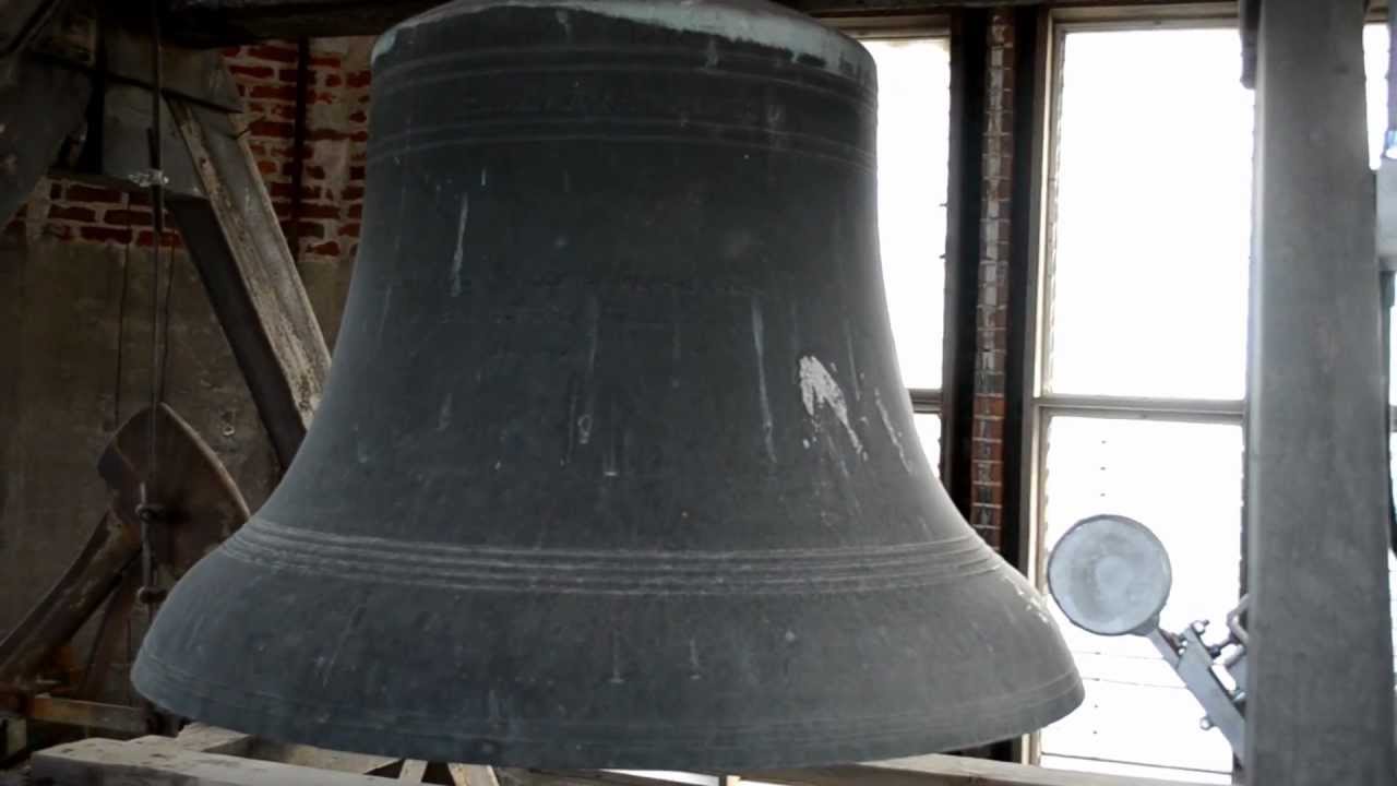 Marshall County Courthouse bell rings again