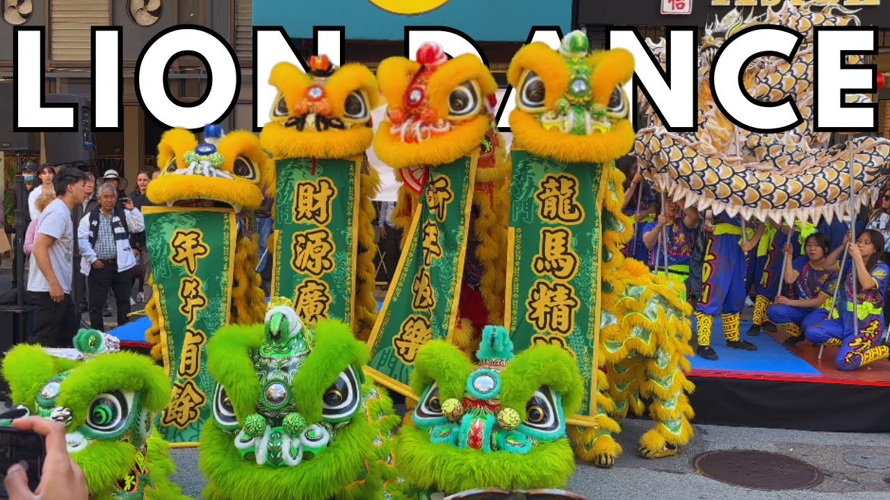 Lion Dance in Chinatown San Francisco