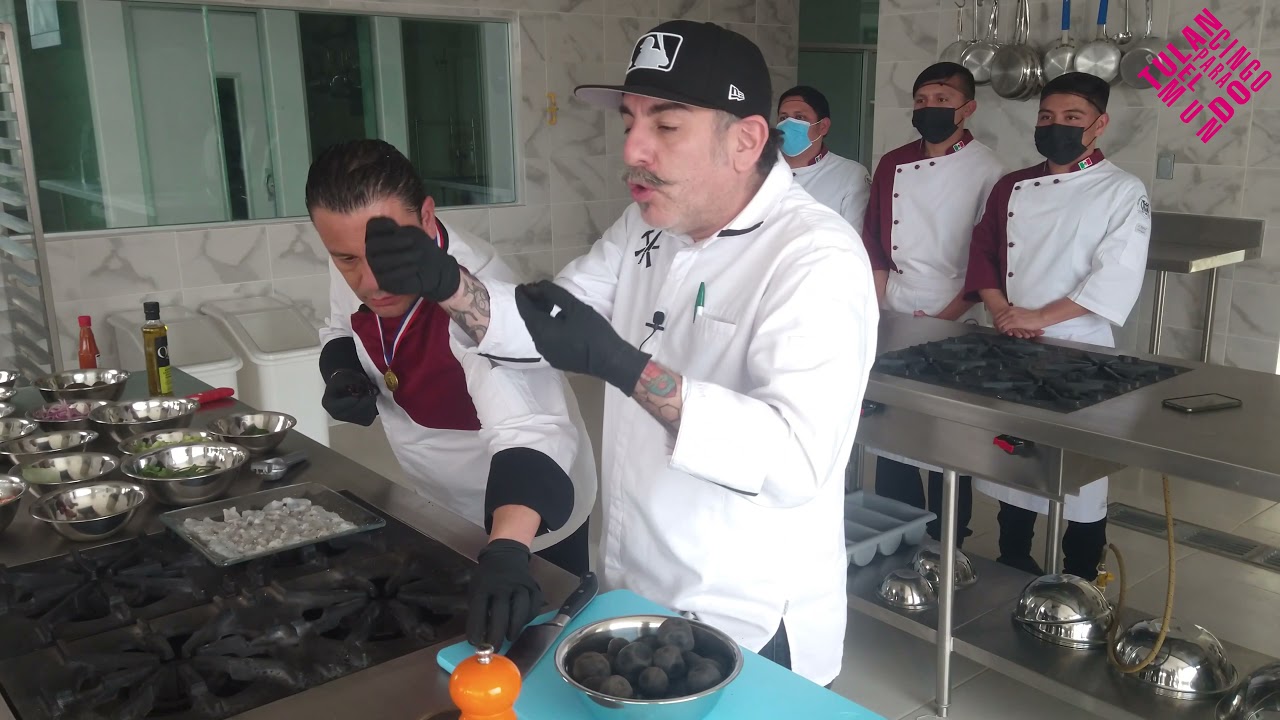 En exclusiva para De Tulancingo para el Mundo. Chef Aquiles y Chef Nava en acción Ay Ay Ay!!