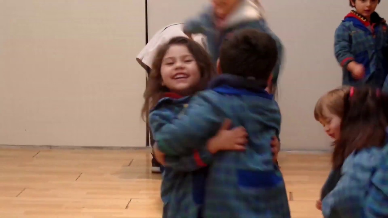 BIODANZA PARA NIÑAS Y NIÑOS EN JARDÍN PLUMILLAS