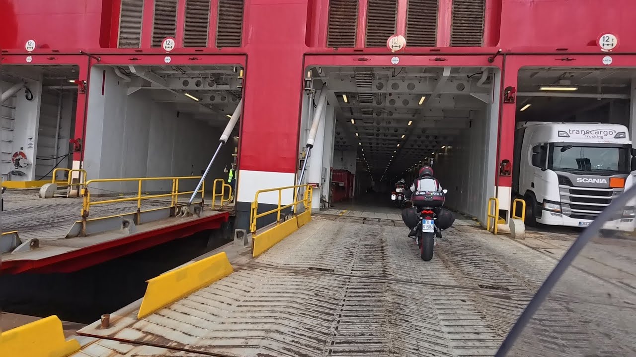 Sardegna - Capo Nord. giorno 5. Aalborg (DK) - Hirtshals (DK) - imbarco per la Norvegia