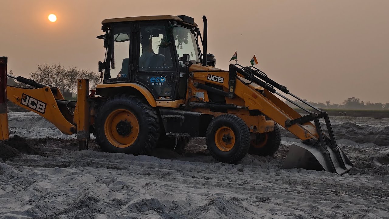 Tractor JCB Se Loading lene aaya | Heavy Work on Site | 🥱