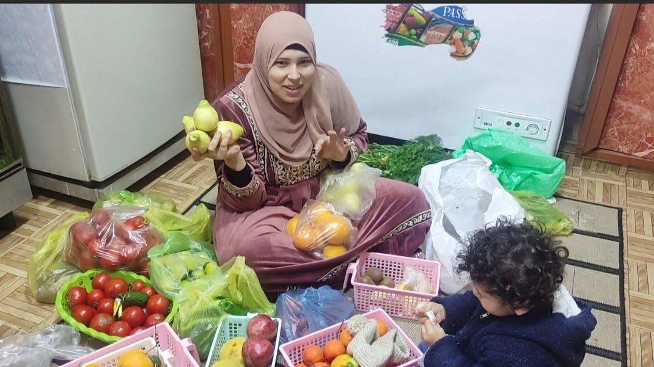 زوجي🧔صحانى من الفجرية🌨️في عز الشتاء اروح السوق🛍️وأشوف مصالح بيتى🥴واعمل ليهم حاجه🥧تدفيهم يرضيكو كده😰#