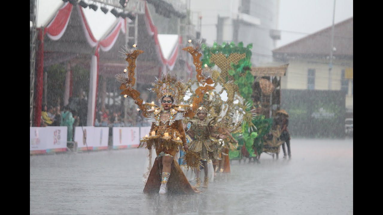 JFC 2024 Diguyur Hujan, Cocok dengan Tema World Kids Carnival- Radar Jember