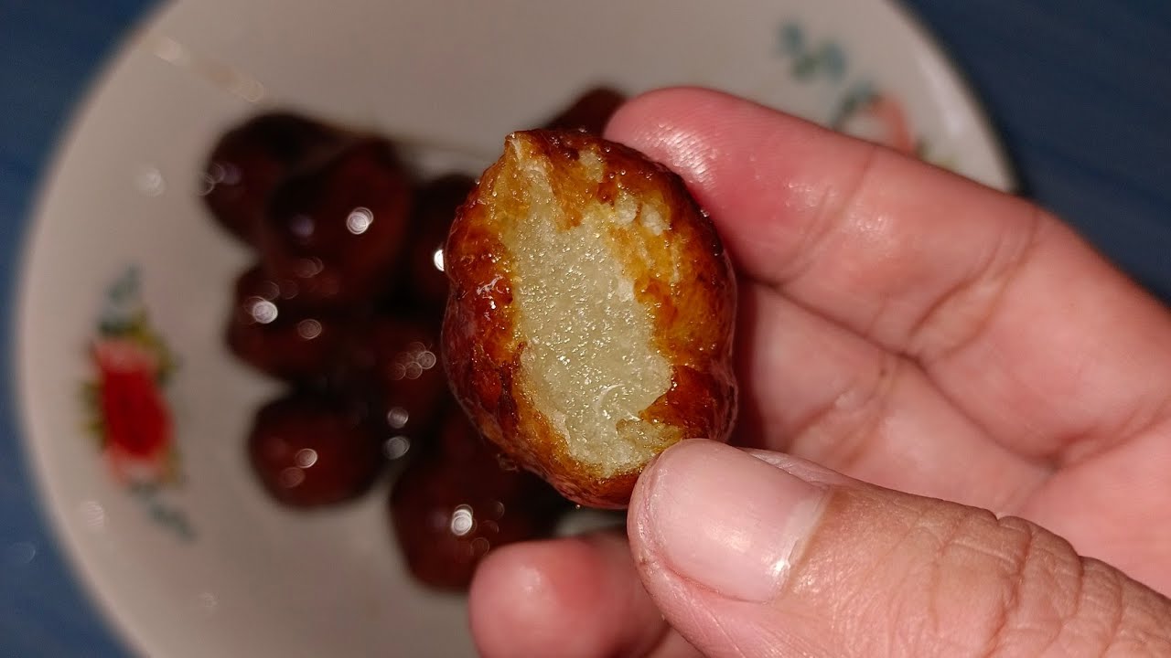 Bola singkong karamel