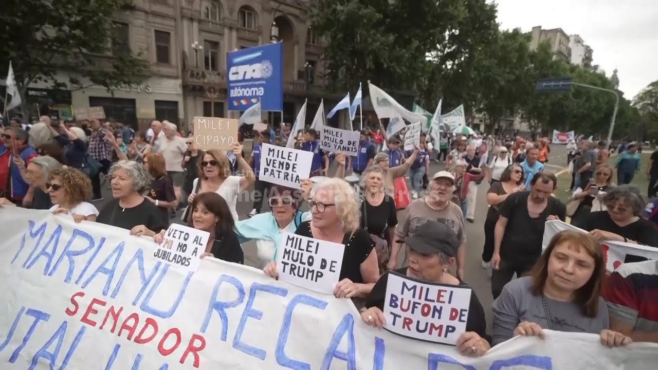 Opposition groups protest against Argentine president