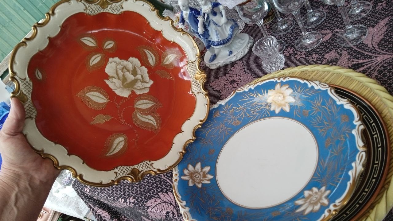 Барахолка в Чернігові.Барахолка вихідного дня.Flea market in Chernihiv. Weekend flea market.