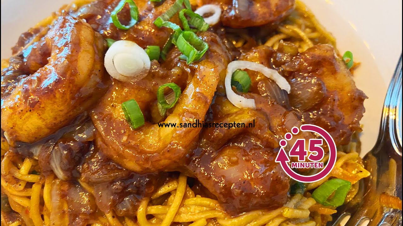Spaghetti met Javaanse garnalen in ketjapsaus
