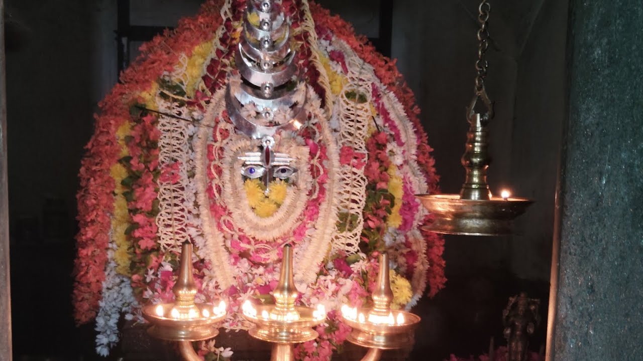 ಮಧೂರು ಸಮೀಪ ಆರಂತೋಡು ಶ್ರೀ ಮಹಾಲಿಂಗೇಶ್ವರ ದೇವಸ್ಥಾನದ ವಾರ್ಷಿಕ ಉತ್ಸವ .