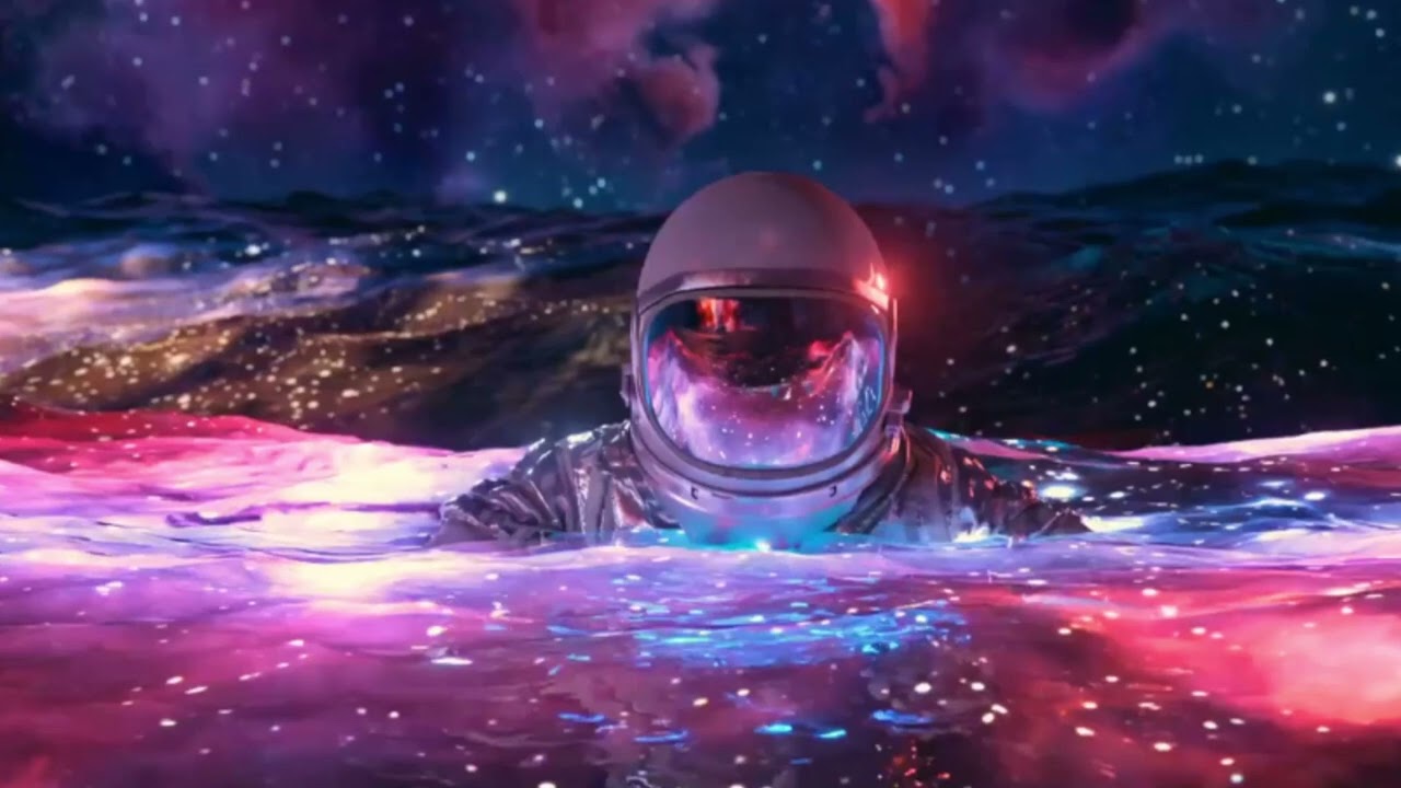 ArcaneTones - Floating in space (Synth Wave) (Chill Wave)