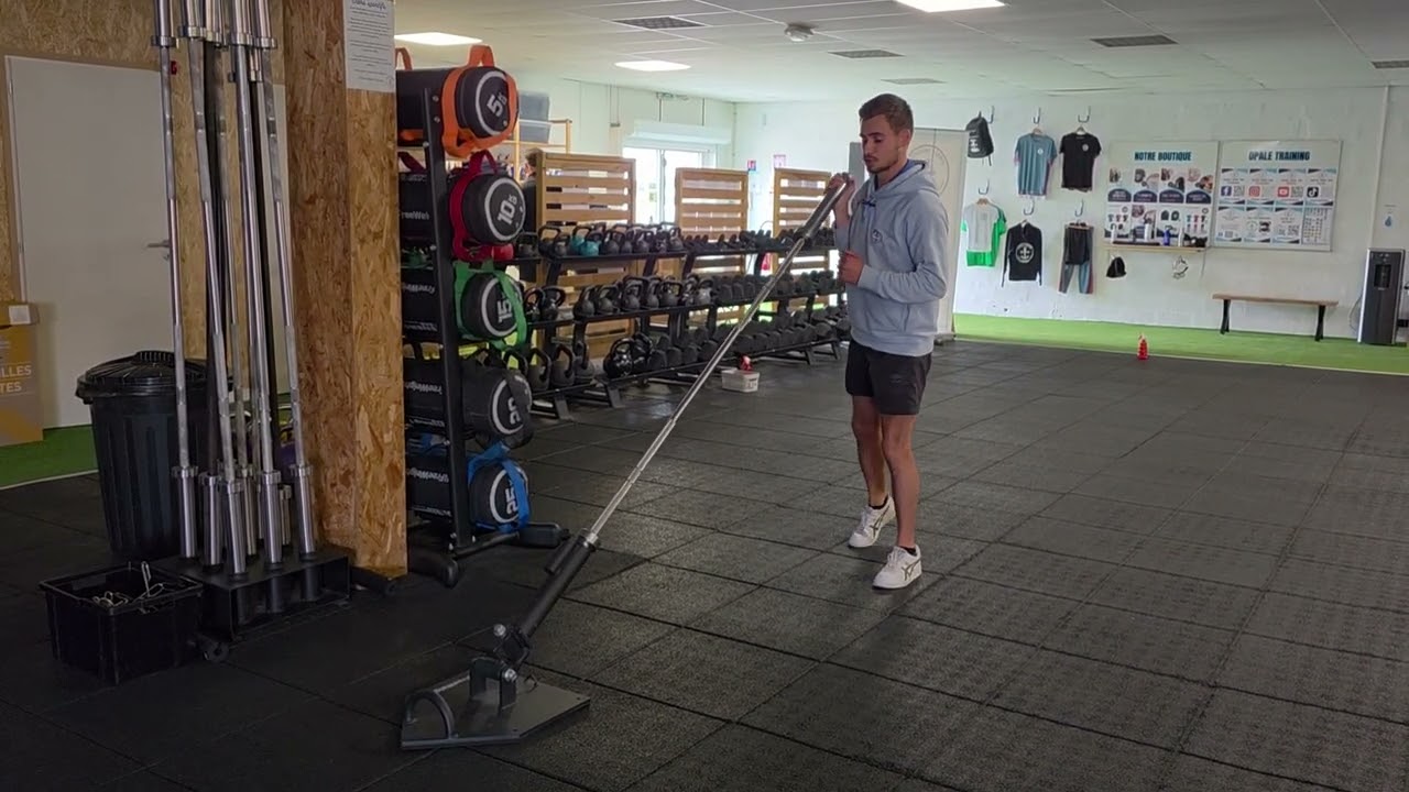 Le conseil du coach - La Press à la barre fixée au sol