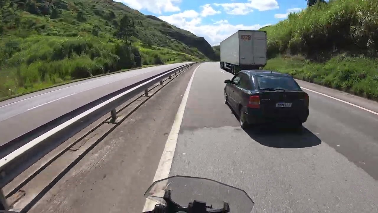 De Moto na BR040 no Vale da Serpente
