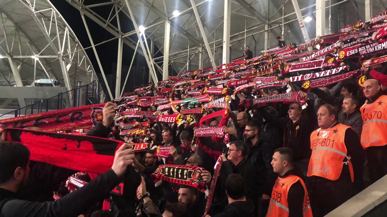 Eskişehirspor Osmalıspor Tribün Hikayesi... ( 4K video )