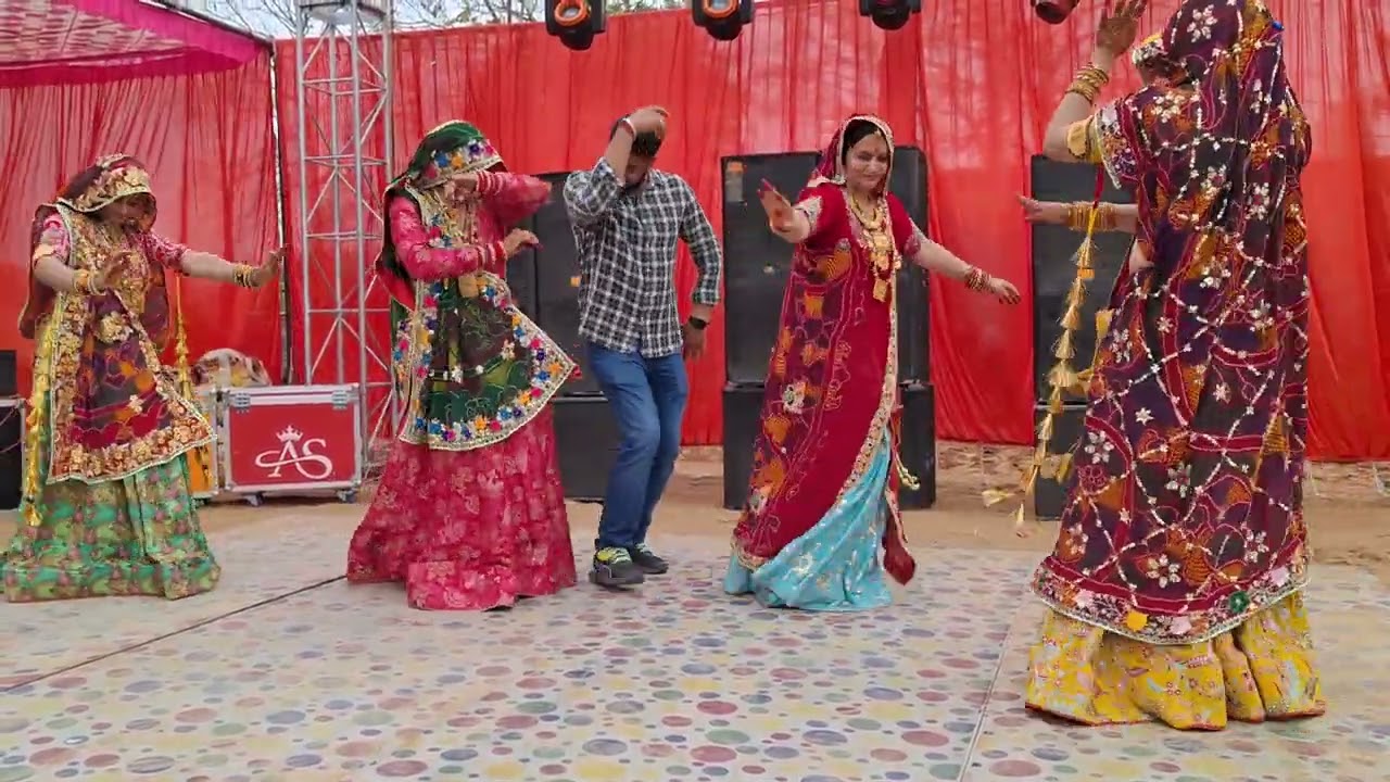 पतली पड़  गई रसिया 🥰#shadi_video #dancecover #traditional #dancevedios #dancevideo