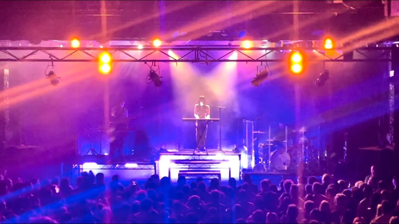 Lastlings - Perfect World Album Tour (Live at Metro Theatre, Sydney)