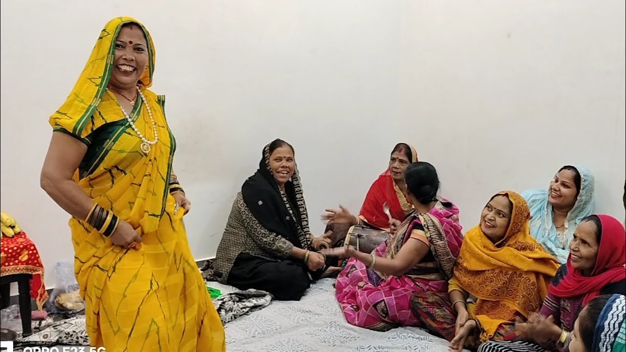 ll घोटों सरसों का साग 🤩❤️👌🏻ll bahut majedar bhajan 🤭 ) #like #bhajan #subscribe 