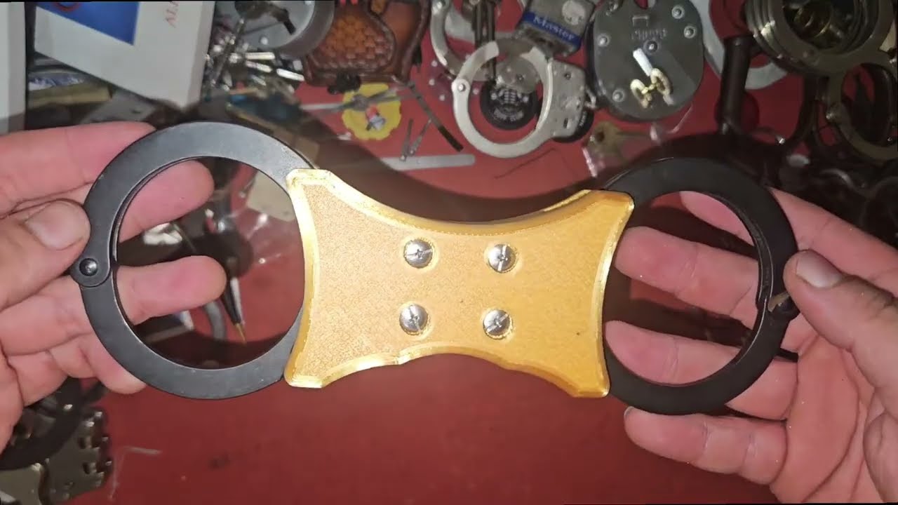 Custom Handcuff Covers By CoxysPicks Review