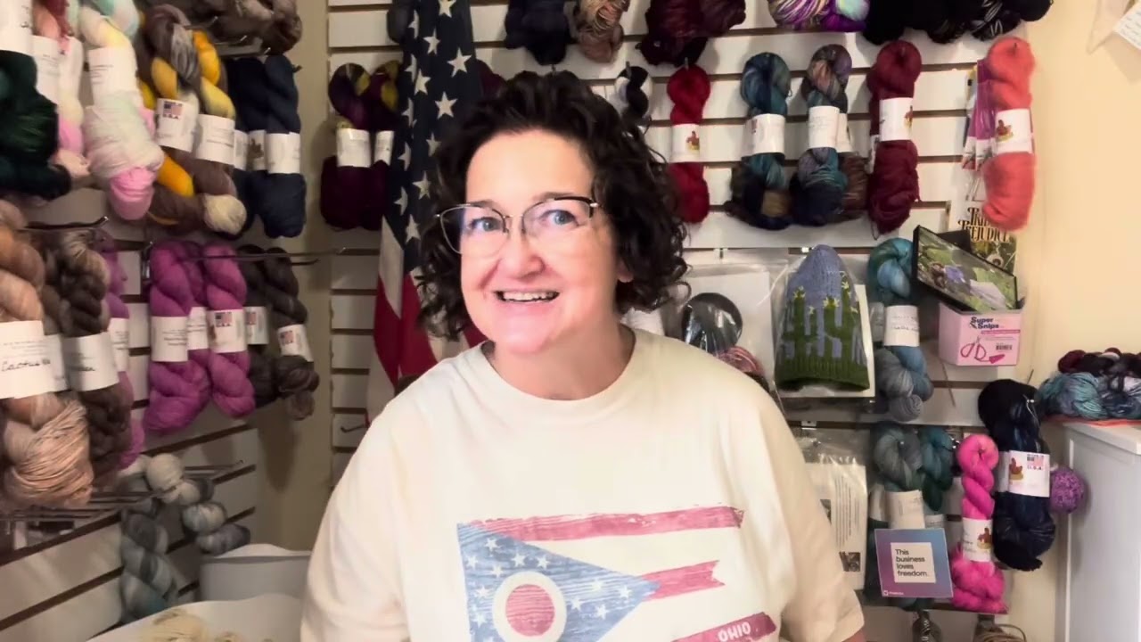 Yarn Twiddling 31 - Book Talk & A Teeny Bit Of Knitting