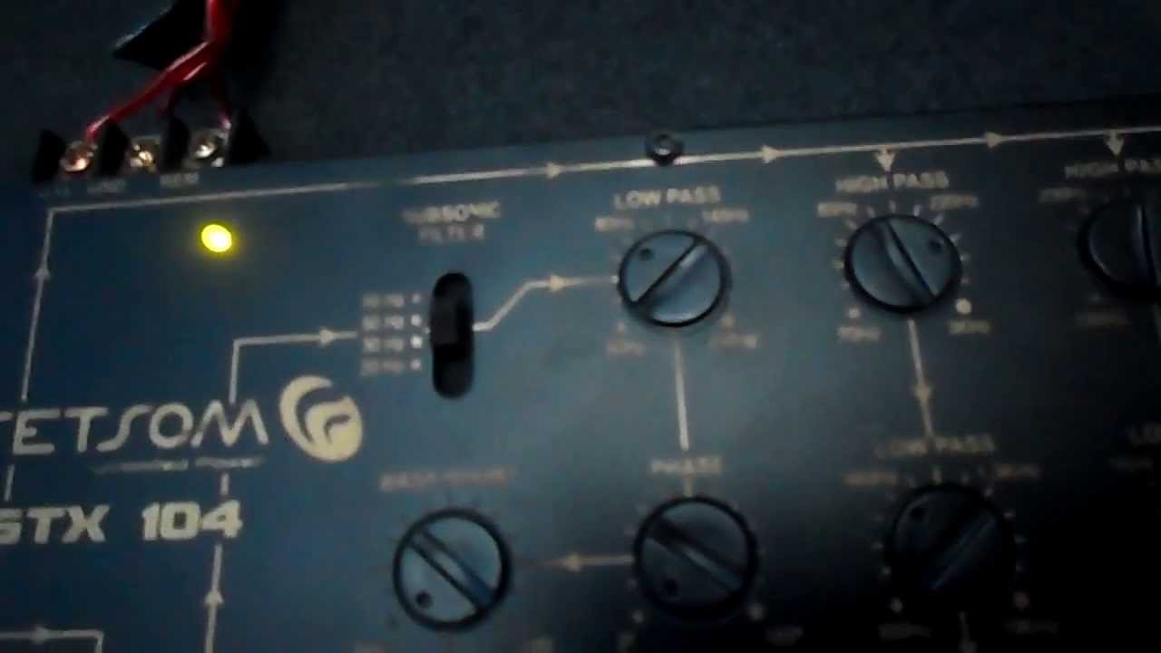 regular crossover stx104