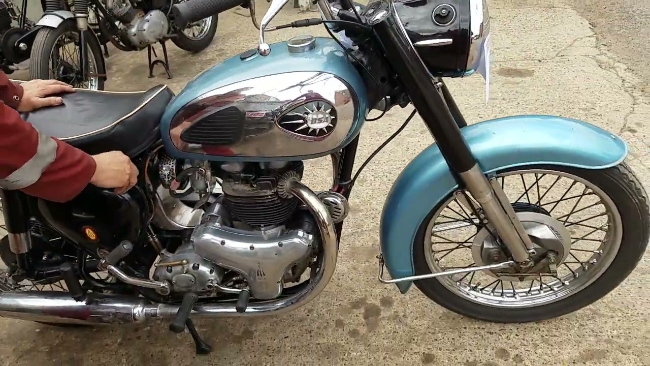 1959 BSA A10 Golden Flash 650cc at Andy Tiernans #08939BSA