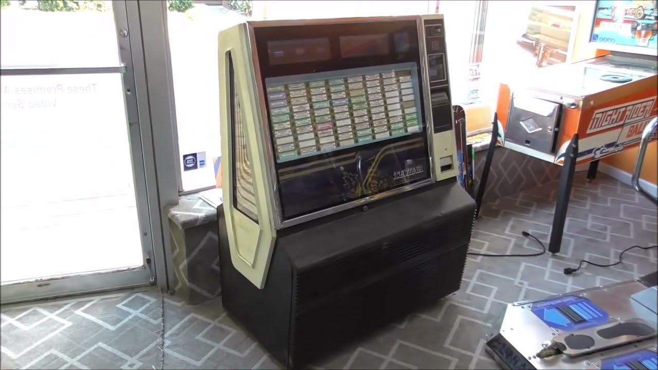 How To Repair a Rock-Ola Jukebox Mechanism That's Sticking Or Not Moving (Most Common Problem!)