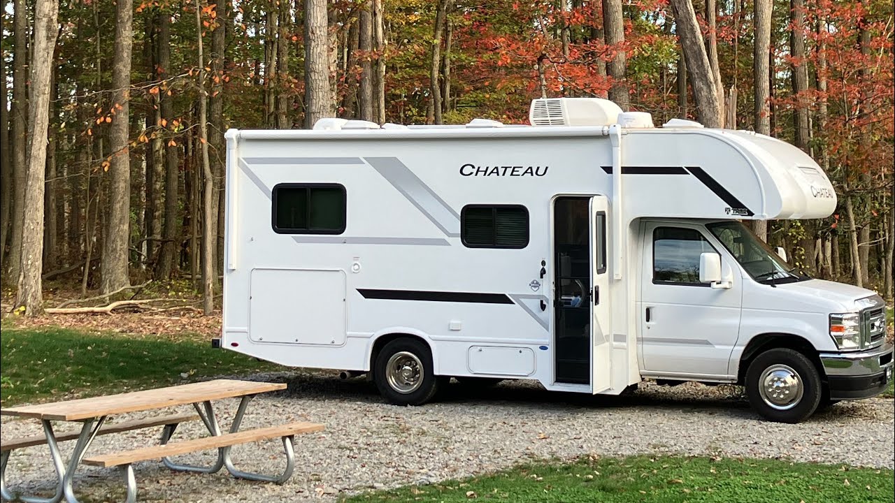 2026 Thor Chateau 21Z | Single Female Traveler | Class C Motorhome
