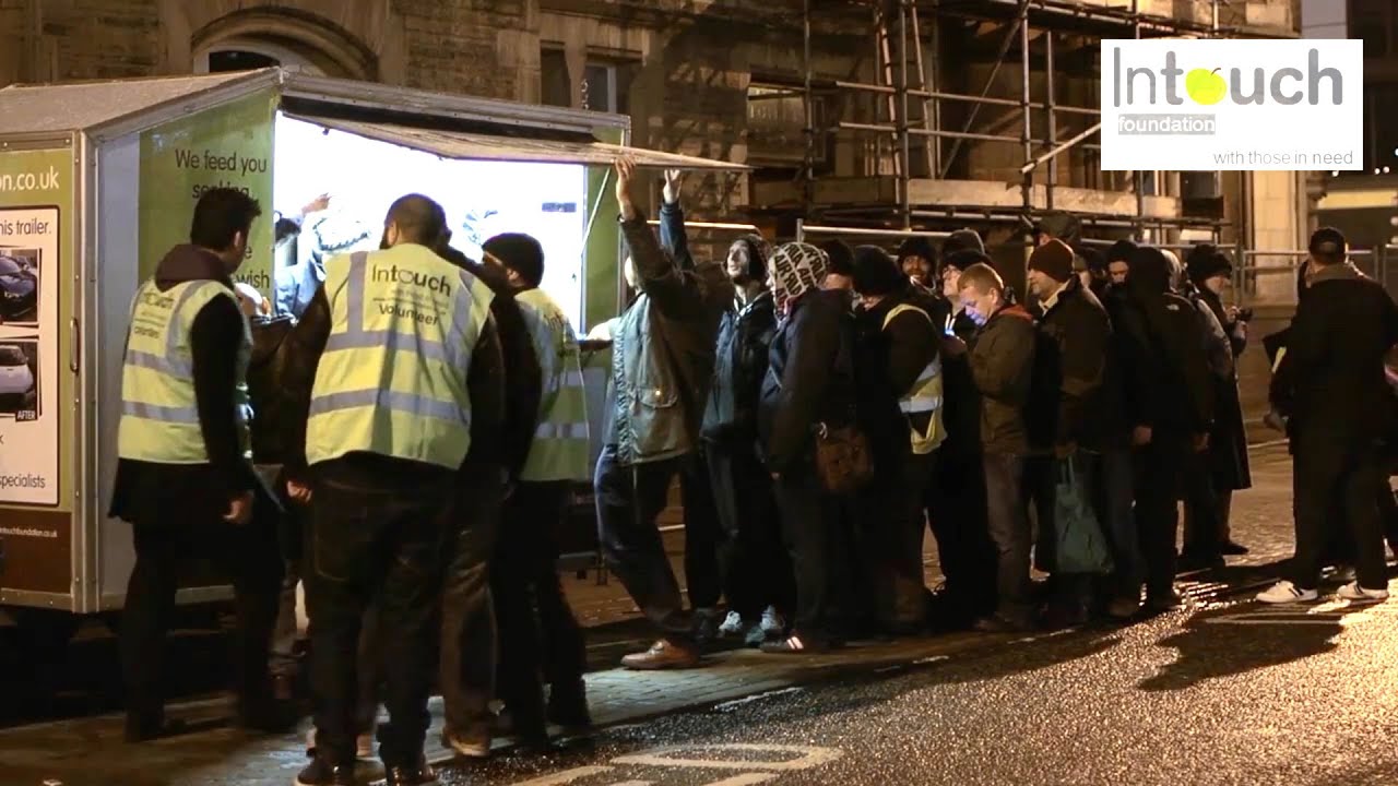 Muslims Feeding The Homeless In The West - INTOUCH FOUNDATION - An Amazing Project