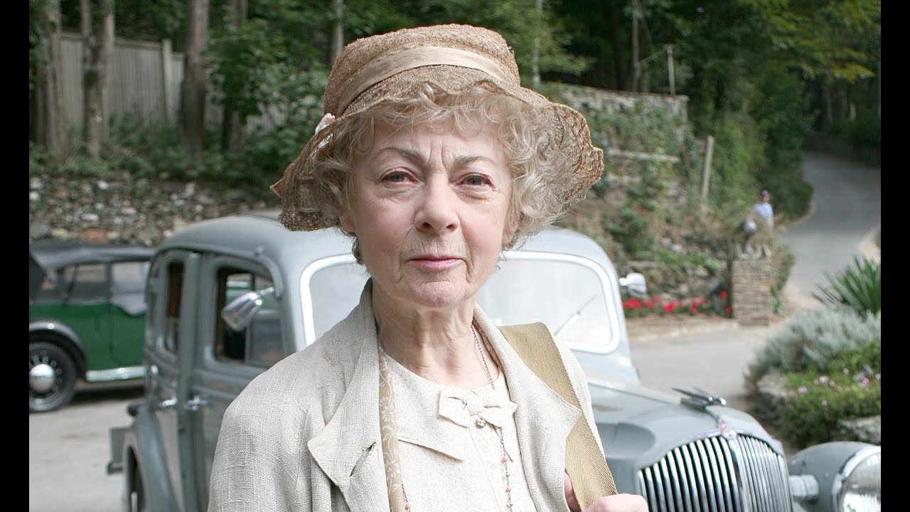 اجاثا كريستي الاصبع المتحرك مترجم حصريآ agatha christie The Moving Finger By Fadi Exclusively