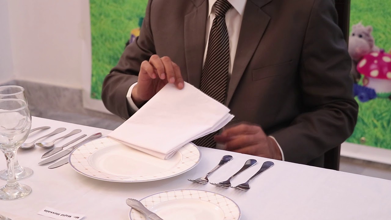 Use of Napkin(Urdu)