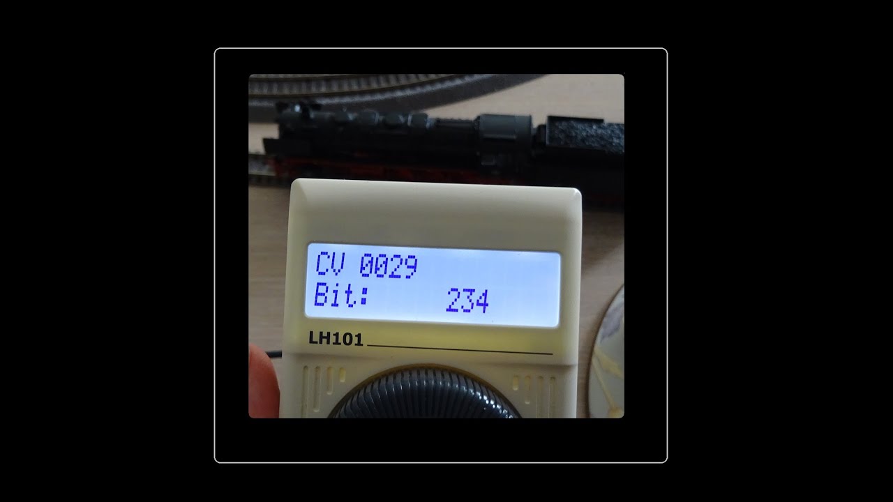 DCC Programming with Lenz Film 1   Introduction to CVs