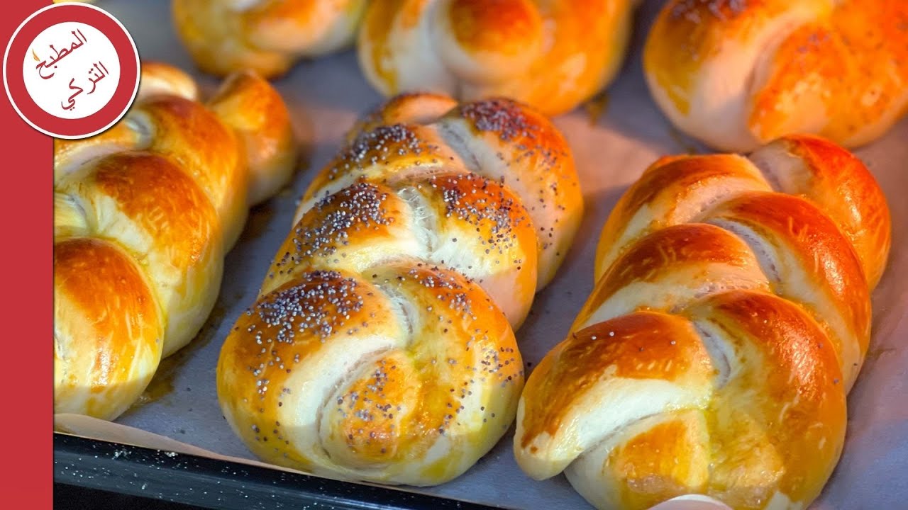 من غير مبالغة ! من قبل ما تخلص الكمية هتعملي كمية تانية 🤤 طريقة عمل فطائر الضفيرة الأسطورية