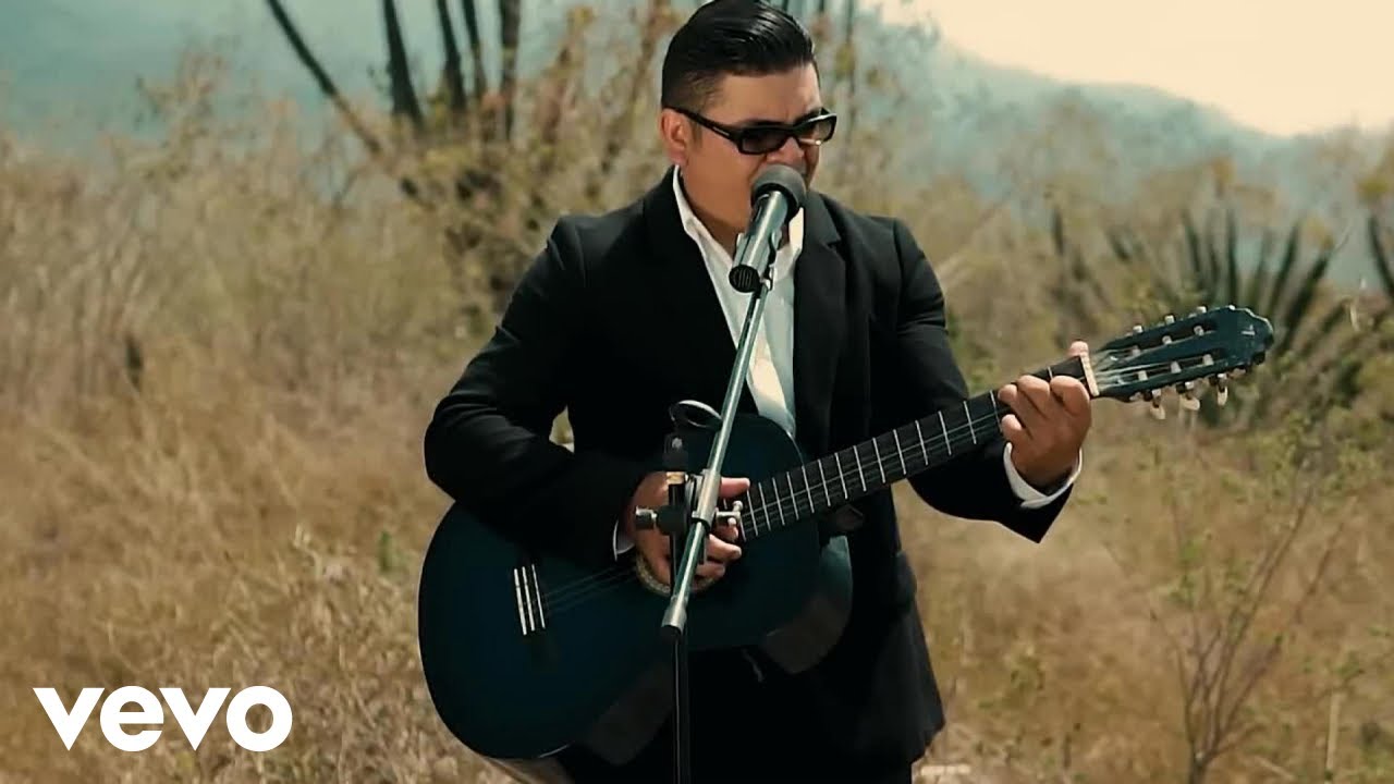 Marcos Tulio Diaz - Un desierto voy pasando