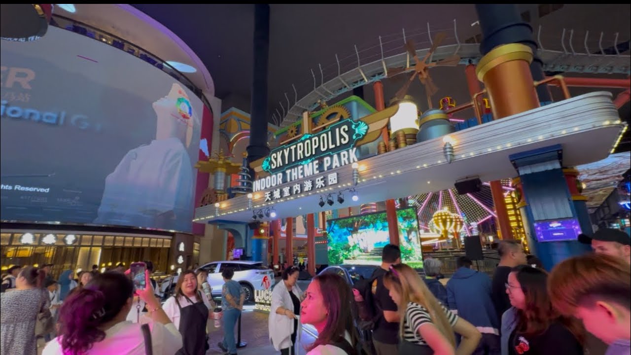 EVENING WALK IN GENTING HIGHLANDS // PART 2 #kualalumpur #gentinghighland #gentingskyworlds 