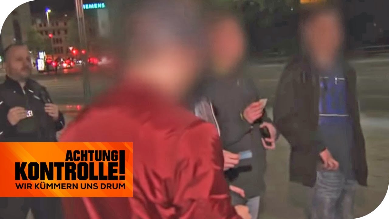 Vorlaute Jugendgang: Wollten Sie Fahrräder am Bahnhof klauen? | Achtung Kontrolle | kabel eins