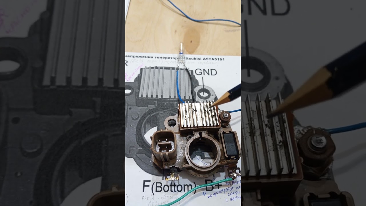 реле-регулятор  напряжения на генераторе A5TA5191 (AHGA42) Honda HR-V 2000 GH3